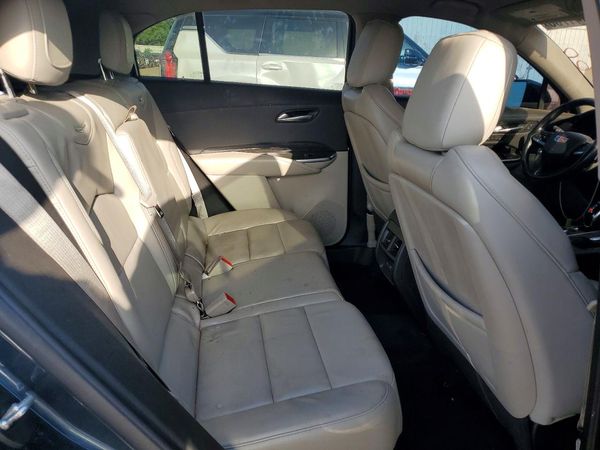 2020 CADILLAC XT4 Premium Luxury