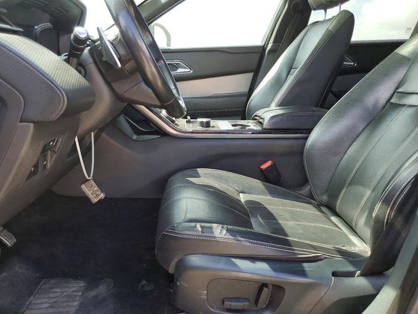 2019 LAND ROVER RANGE ROVER VELAR R-Dynamic SE
