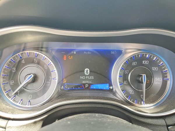 2023 CHRYSLER 300 Touring L