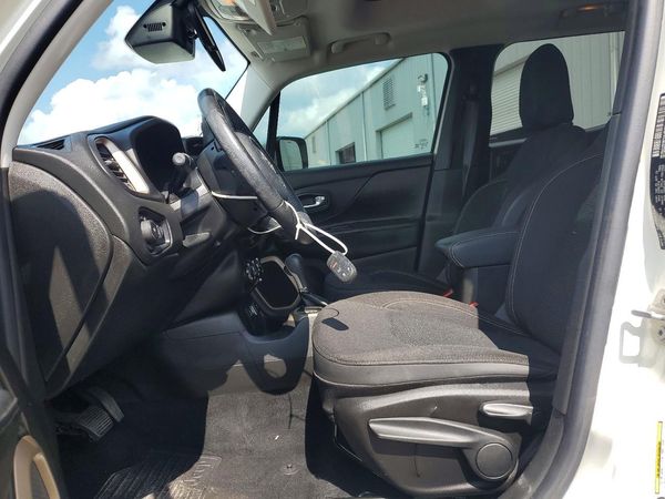 2016 JEEP RENEGADE LATITUDE 4X2