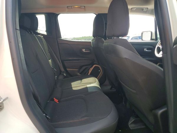 2016 JEEP RENEGADE LATITUDE 4X2
