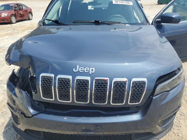 2019 JEEP CHEROKEE LATITUDE FWD