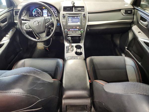 2016 TOYOTA CAMRY SOLA Hybrid