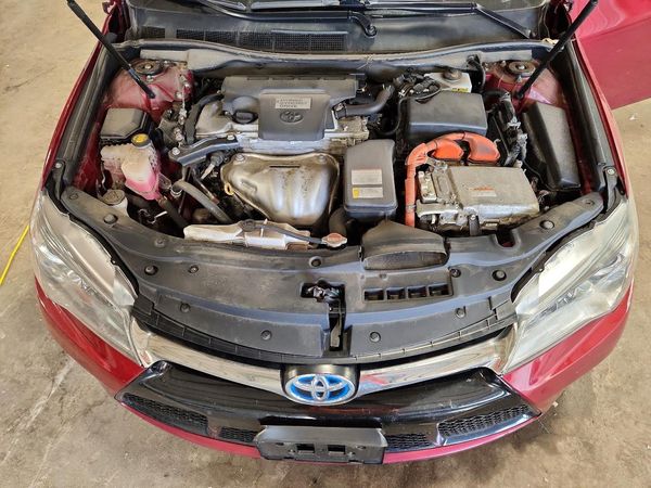 2016 TOYOTA CAMRY SOLA Hybrid