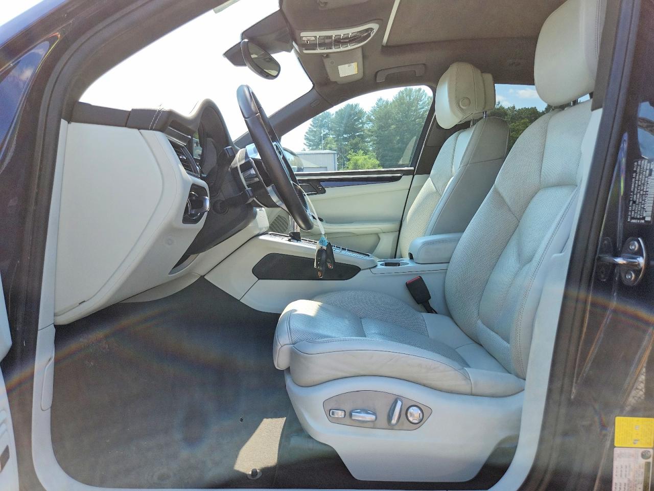 2018 PORSCHE MACAN Macan S