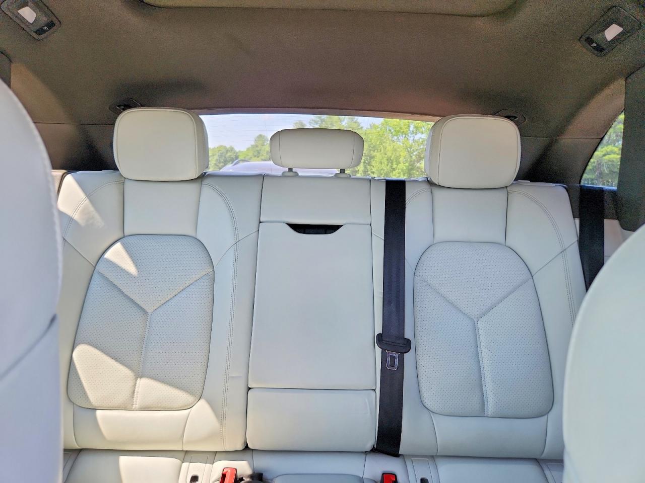 2018 PORSCHE MACAN Macan S