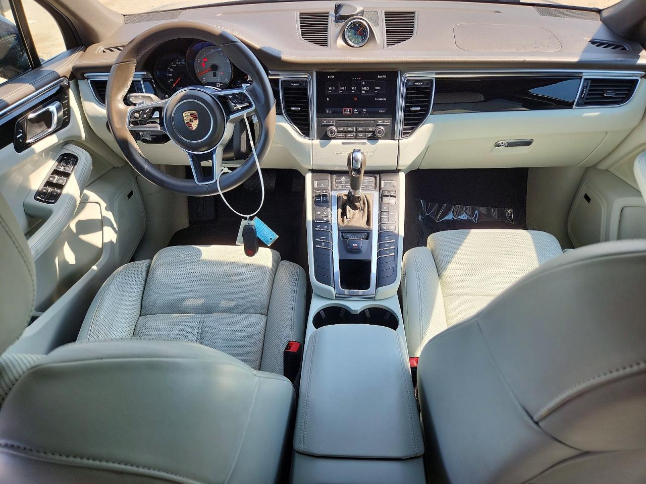 2018 PORSCHE MACAN Macan S