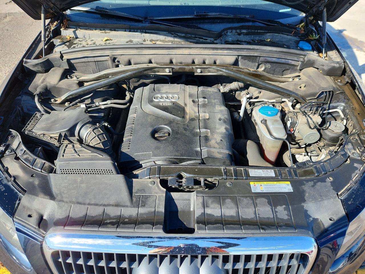 2012 AUDI Q5 Premium Plus