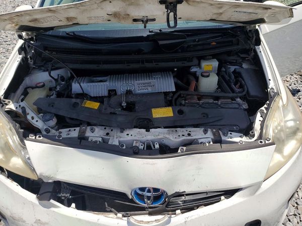 2014 TOYOTA PRIUS