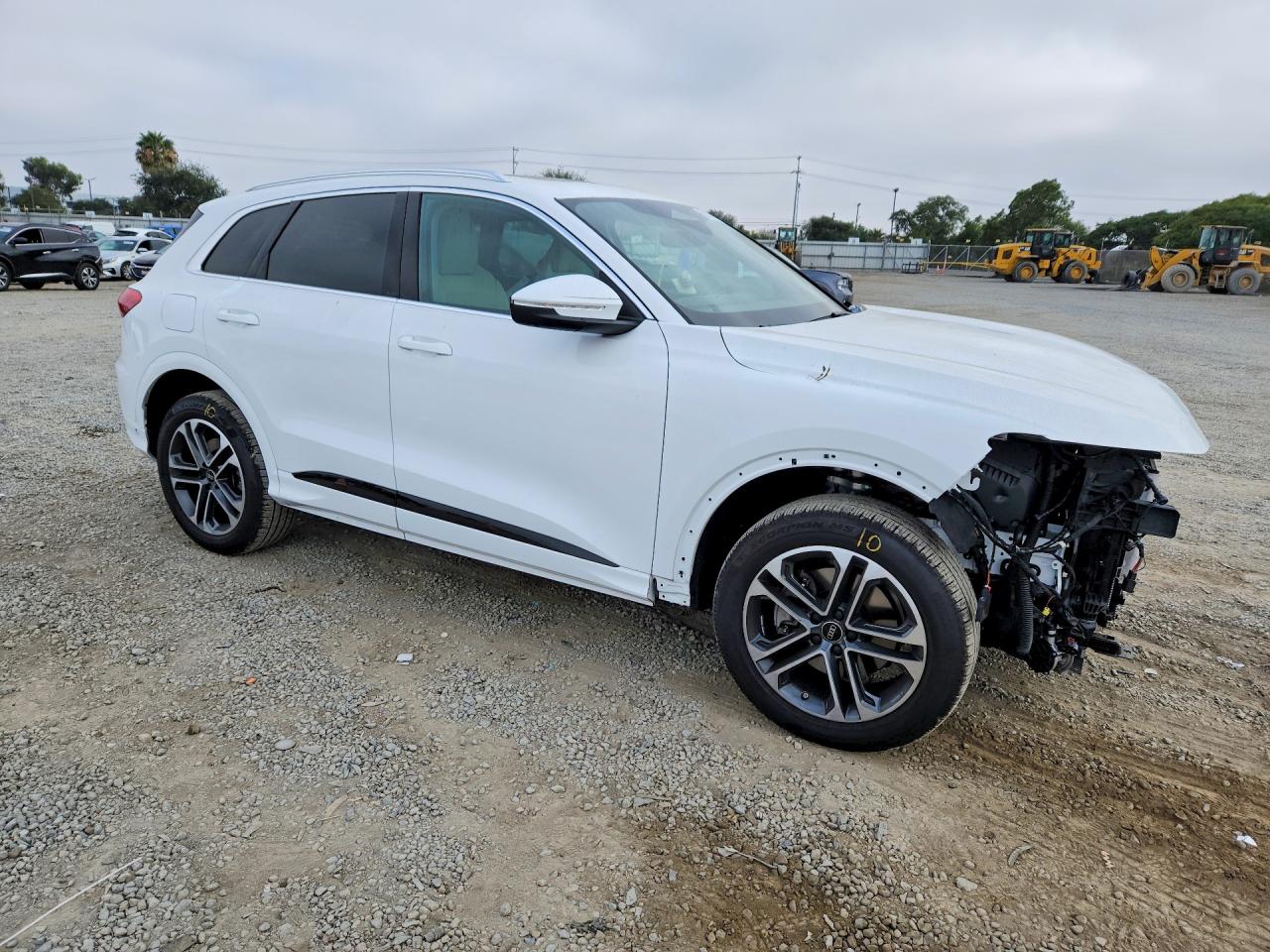 2025 AUDI Q5 quattro Premium Plus