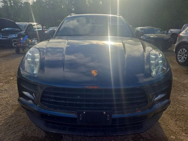 2019 PORSCHE MACAN S