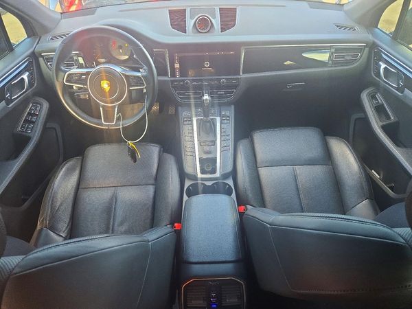 2019 PORSCHE MACAN S