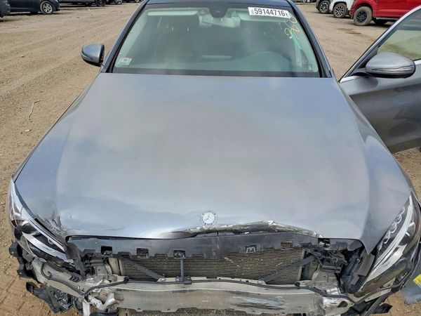 2016 MERCEDES-BENZ C C300-4M