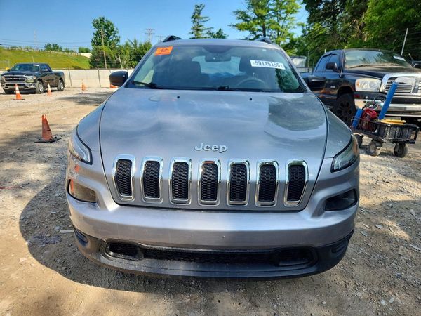 2015 JEEP CHEROKEE SPORT 4X4