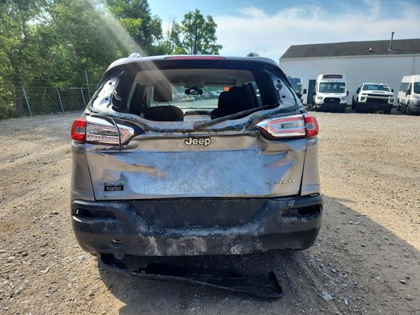 2015 JEEP CHEROKEE SPORT 4X4