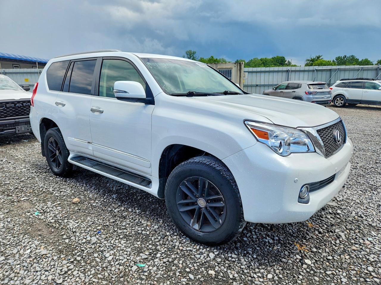2013 LEXUS GX
