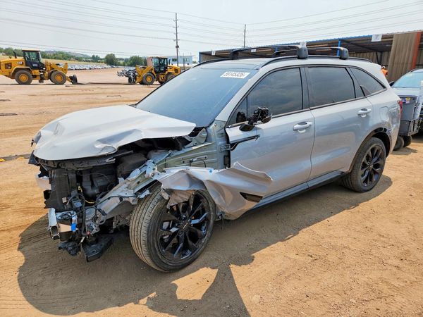 2022 KIA SORENTO