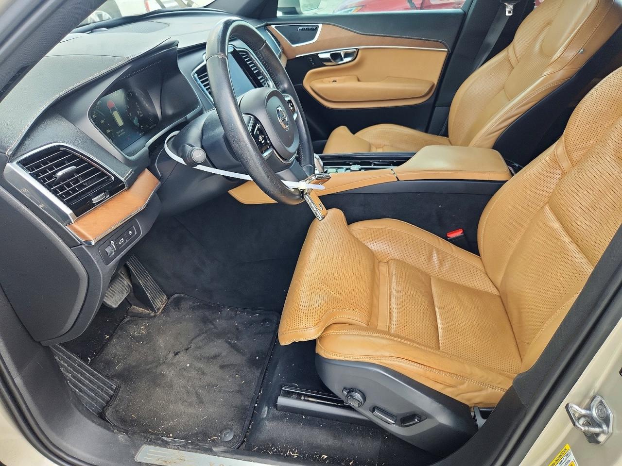 2017 VOLVO XC90 Inscription