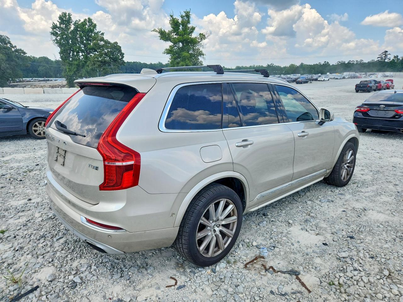 2017 VOLVO XC90 Inscription