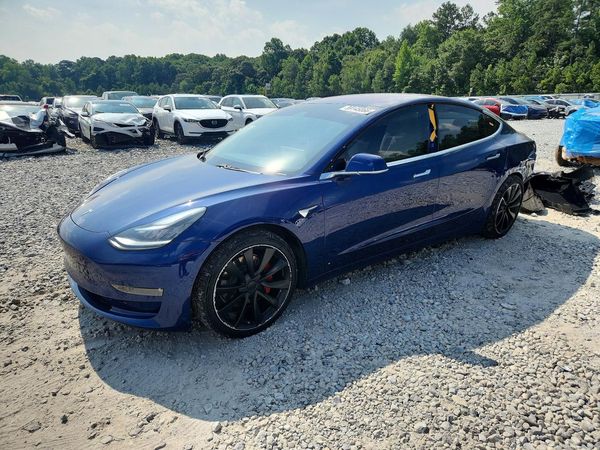 2018 TESLA MODEL 3