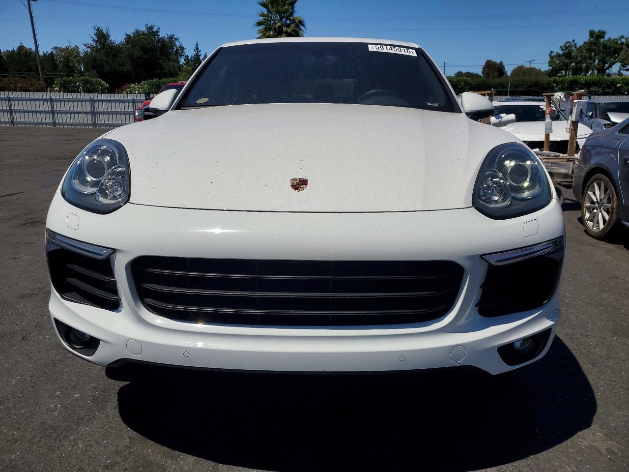2018 PORSCHE CAYENNE Base / Platinum Edition