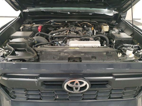 2025 TOYOTA TACOMA