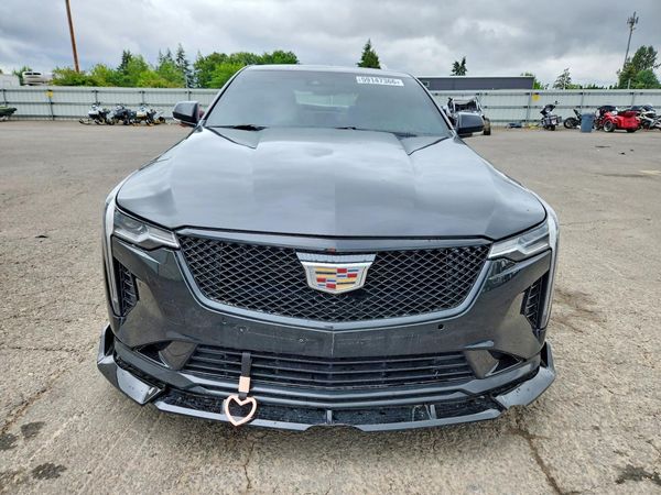2022 CADILLAC CT4 Premium Luxury