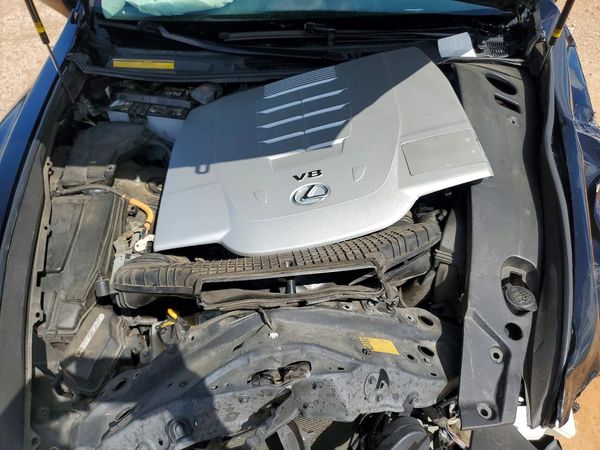 2013 LEXUS LS 460