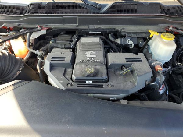 2021 RAM 1500 CLSC 4X4 SLT Regular Cab DRW