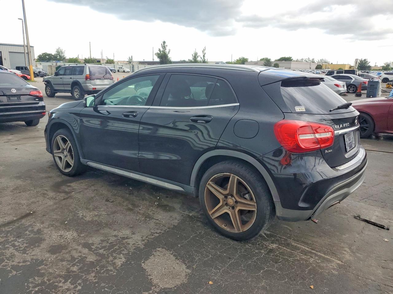 2015 MERCEDES-BENZ GLA GLA250