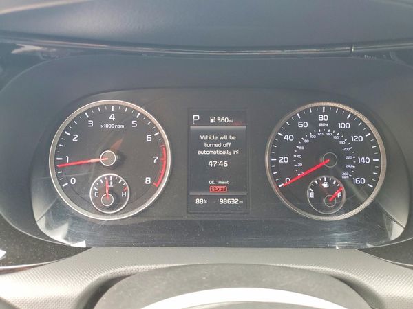 2022 KIA K5 GT-Line