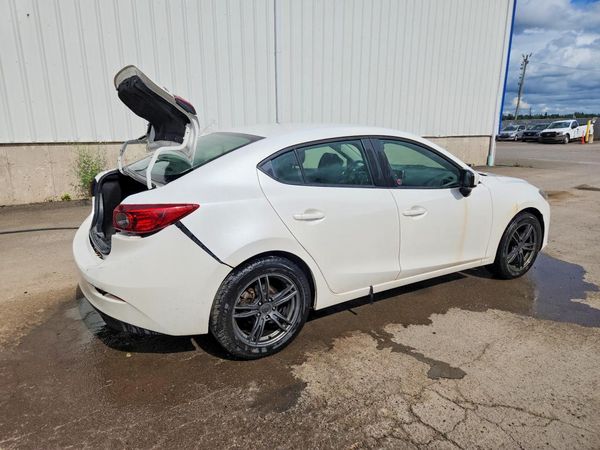2015 MAZDA 3 Sport/GX