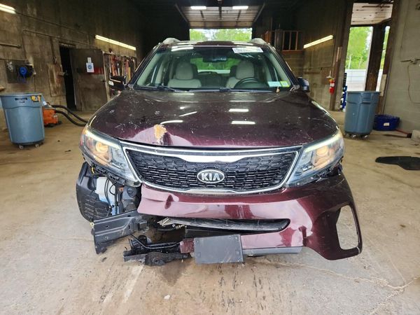 2015 KIA SORENTO GL