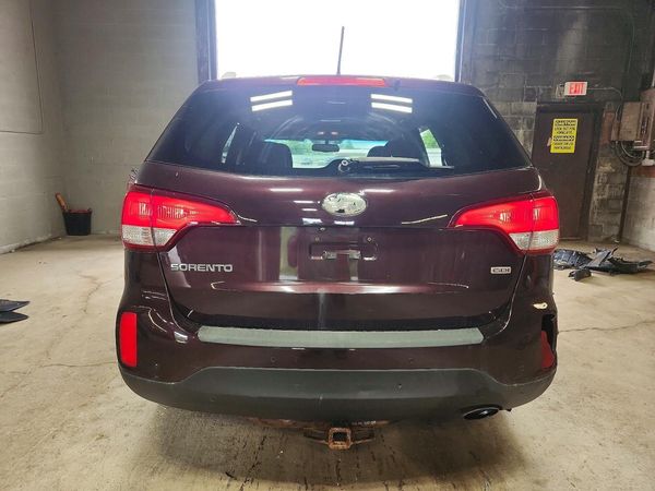 2015 KIA SORENTO GL