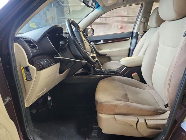 2015 KIA SORENTO GL