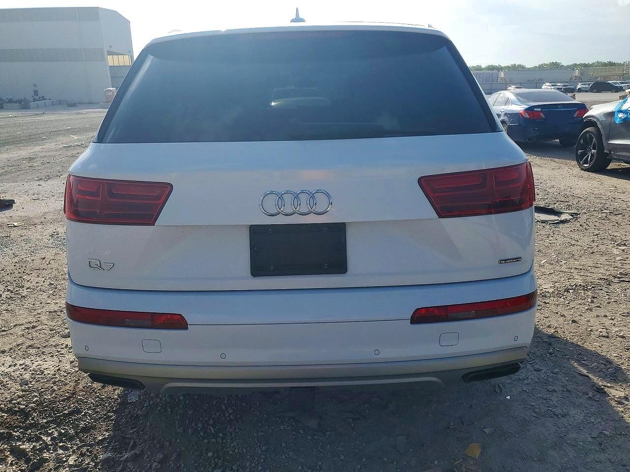 2019 AUDI Q7