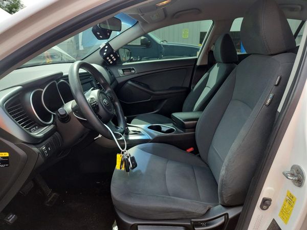 2015 KIA OPTIMA GL - Middle-low