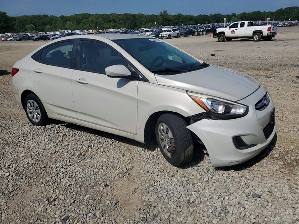 2016 HYUNDAI ACCENT