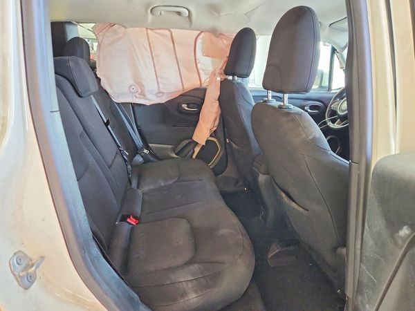 2016 JEEP RENEGADE LATITUDE 4X4
