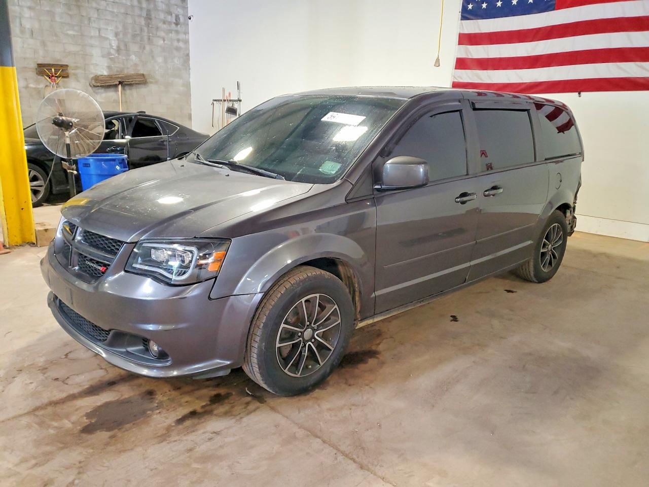 2017 DODGE GRAND CARAVAN GT