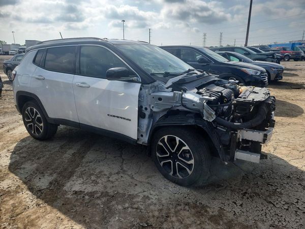 2022 JEEP COMPASS Limited — Passenger 3/4