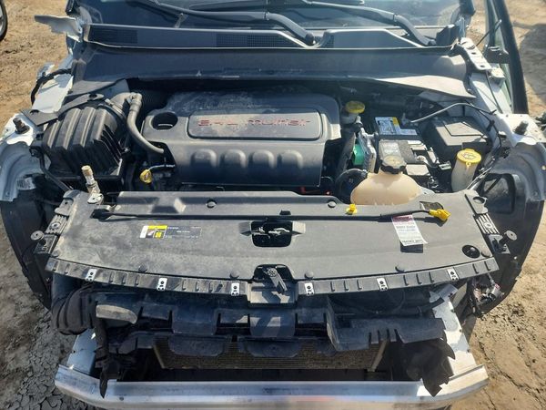 2022 JEEP COMPASS Limited — Engine bay