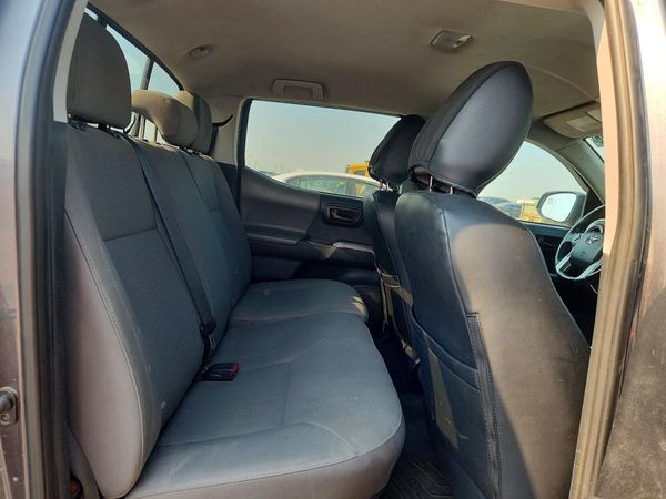 2017 TOYOTA TACOMA