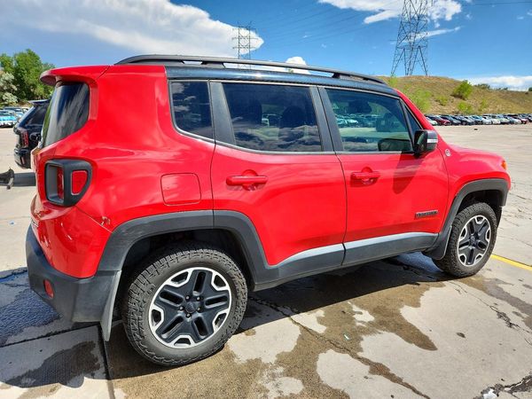 2017 JEEP RENEGADE TRAILHAWK 4X4