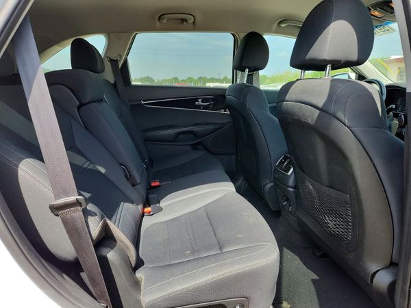 2020 KIA SORENTO L, LX, S