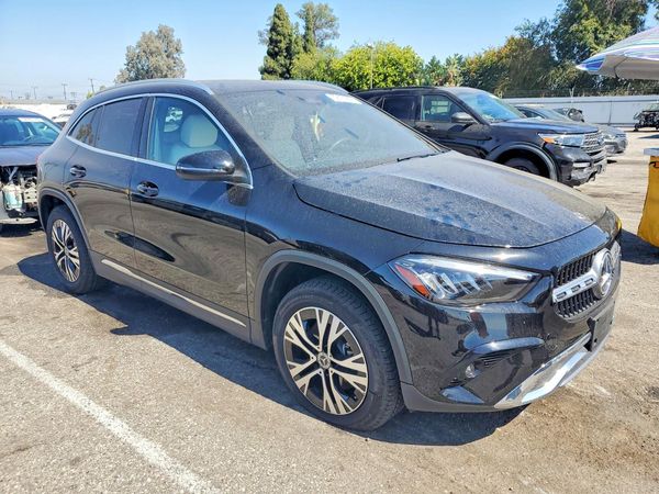 2026 MERCEDES-BENZ GLA GLA250