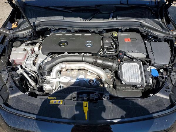 2026 MERCEDES-BENZ GLA GLA250