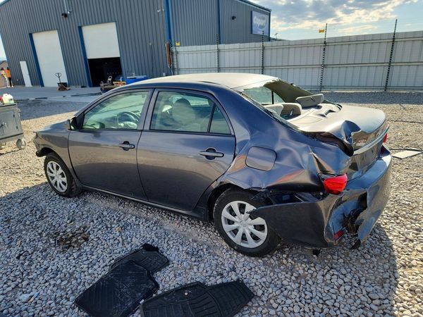 2013 TOYOTA COROLLA