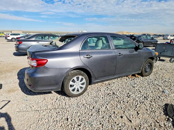 2013 TOYOTA COROLLA