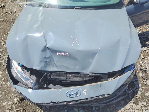 2021 HYUNDAI ELANTRA Blue